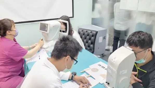 職場友善 工作區域 1 複本 3